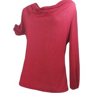 Red Waterfall Heathered Top M